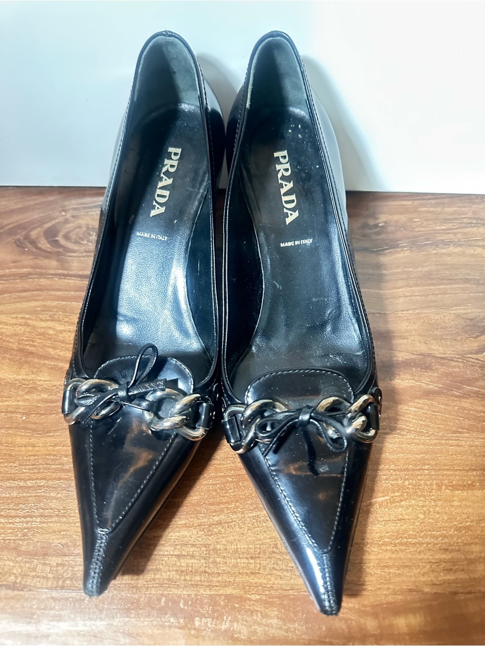 Vintage Prada Pointed Toe Chain Kitten Heels Black Leather - Size EUR 36 / US 6